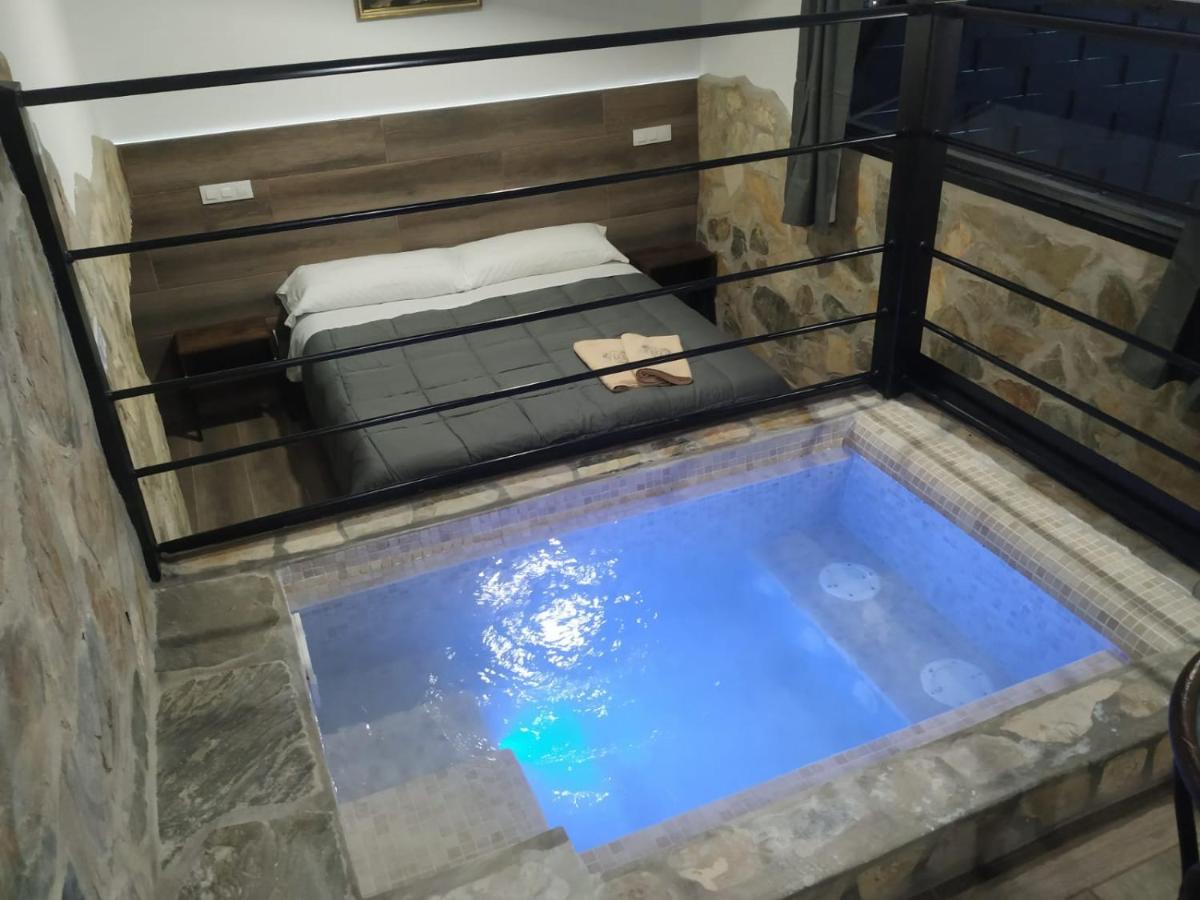 Posada Rural Spa Granja La Tejera De Lozoya การ์กันติญา เดล ลอโซญา ภายนอก รูปภาพ