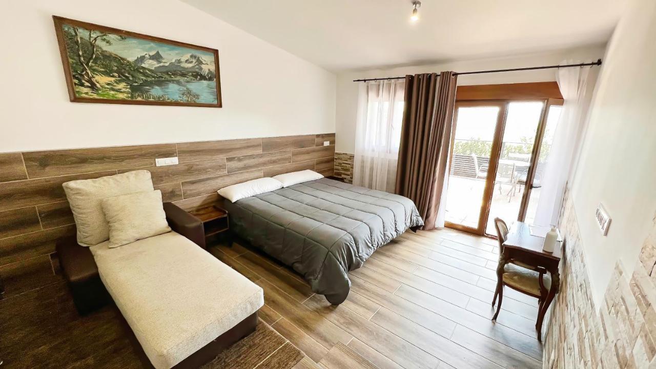 Posada Rural Spa Granja La Tejera De Lozoya การ์กันติญา เดล ลอโซญา ภายนอก รูปภาพ